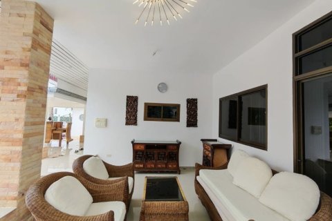 Дом в Ча-аме, Таиланд с 4 спальнями  № 137601 - фото 3