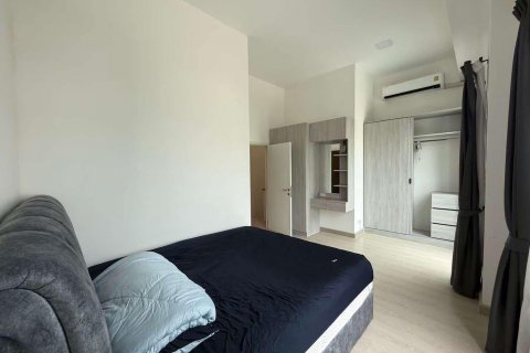 Townhouse in Bang Khen, Bangkok, Thailand 4 bedrooms № 137600 - photo 9