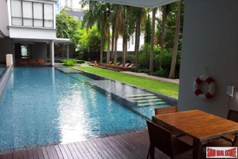 Appartement à Bangkok, Thaïlande 4 chambres № 194455 - photo 1