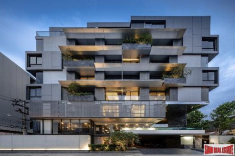 Apartment in Bangkok, Thailand 2 bedrooms № 194457 - photo 2