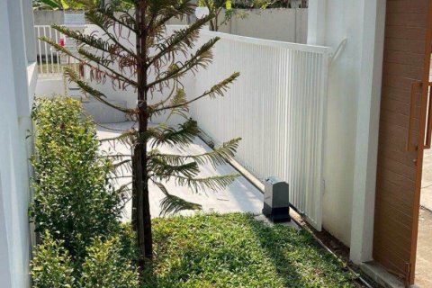 House in Chiang Mai, Thailand 4 bedrooms № 154223 - photo 5