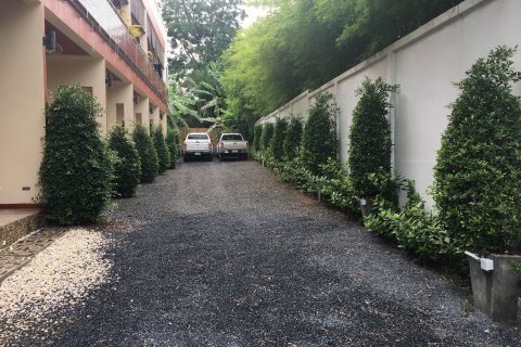 House in Phuket, Thailand 12 bedrooms № 154225 - photo 16