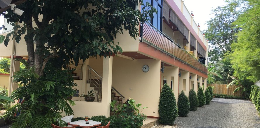 House in Phuket, Thailand 12 bedrooms № 154225