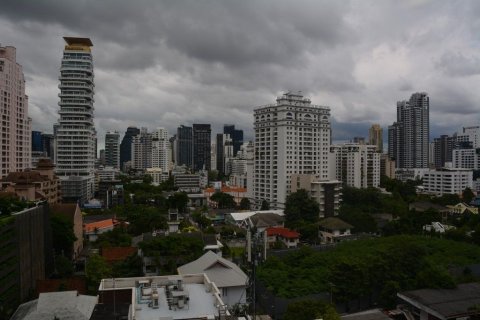 Studio in the Condo in Watthana, Bangkok, Thailand  № 159695 - photo 1