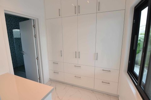 Villa in Hua Hin, Thailand 2 bedrooms № 159691 - photo 11