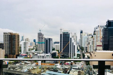 Condo in Watthana, Bangkok, Thailand, 2 bedrooms  № 159689