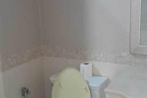 Condo à Sathon, Bangkok, Thaïlande, 3 chambres  № 156411 - photo 21