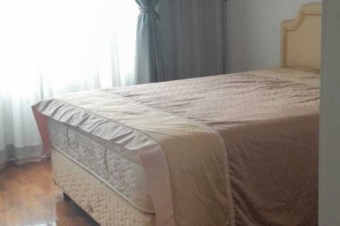 Condo à Sathon, Bangkok, Thaïlande, 3 chambres  № 156411 - photo 11