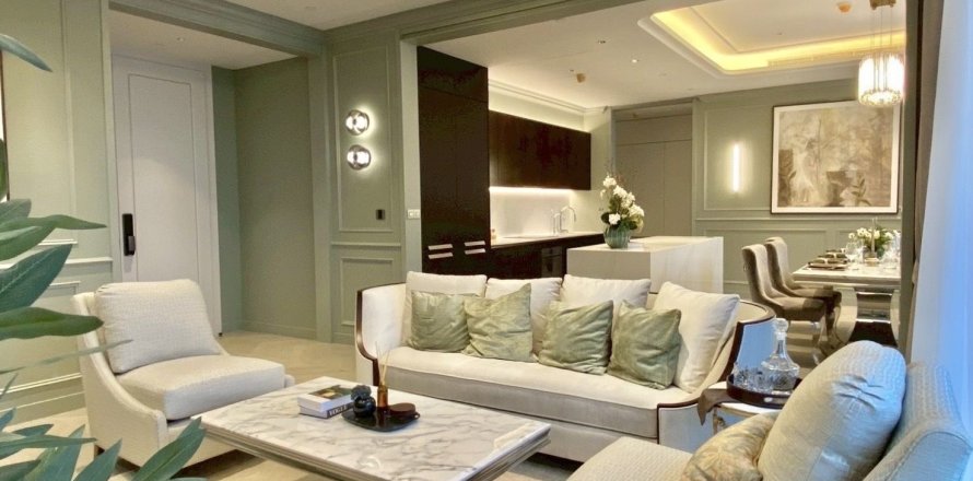 Condo in Pathum Wan, Bangkok, Thailand, 2 bedrooms № 159156
