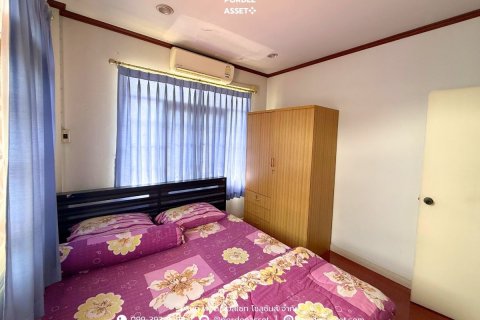 House in Nonthaburi, Thailand 3 bedrooms № 159157 - photo 16