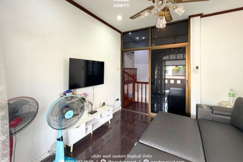 House in Nonthaburi, Thailand 3 bedrooms № 159157 - photo 24