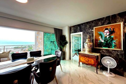 Квартира в Паттайе, Таиланд с 3 комнатами  № 159767