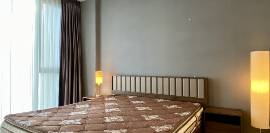 Apartment in Pattaya, Thailand 2 rooms № 159765