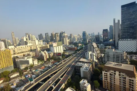 Studio dans le Condo à Pathum Wan, Bangkok, Thaïlande  № 148900 - photo 3