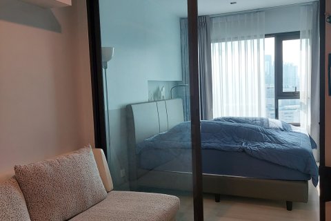 Studio dans le Condo à Pathum Wan, Bangkok, Thaïlande  № 148900 - photo 7