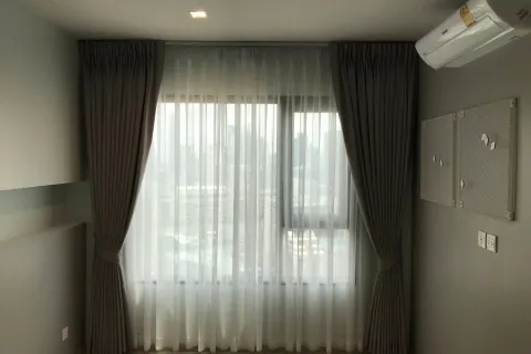 Studio dans le Condo à Pathum Wan, Bangkok, Thaïlande  № 148900 - photo 1