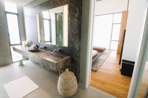 Penthouse in Bangkok, Thailand 4 bedrooms № 180782 - photo 24