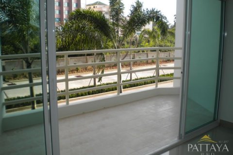 Studio dans le Condo sur Jomtien Beach, Pattaya, Thaïlande № 204232 - photo 12