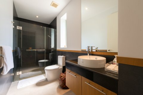 Villa in Phuket, Thailand 4 bedrooms № 144828 - photo 22