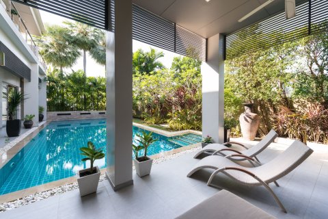 Villa in Phuket, Thailand 4 bedrooms № 144828 - photo 11