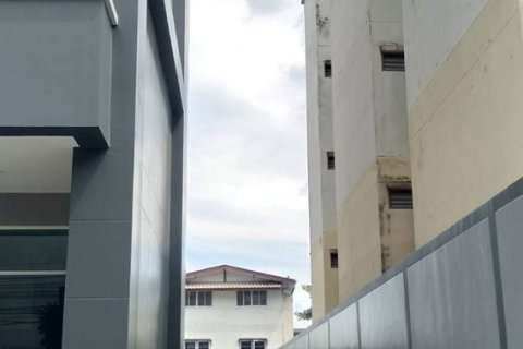 Office à Huai Khwang, Bangkok, Thaïlande № 144833 - photo 2