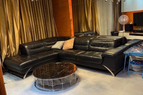 Condo in Bang Kho Laem, Bangkok, Thailand, 2 bedrooms  № 158055