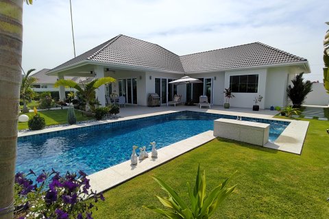 Вилла в Хуа Хине, Таиланд с 3 спальнями № 162925 - фото 11