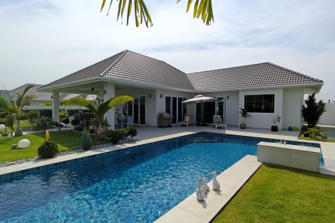 Вилла в Хуа Хине, Таиланд с 3 спальнями № 162925 - фото 10