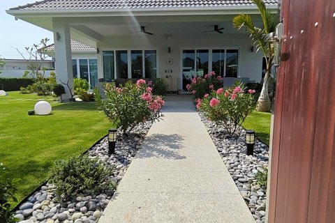 Вилла в Хуа Хине, Таиланд с 3 спальнями № 162925 - фото 6