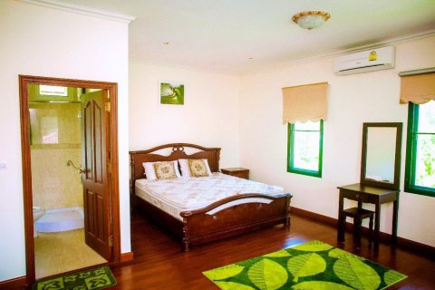 Вилла в Пхукете, Таиланд с 16 спальнями  № 147080 - фото 6