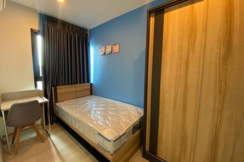 Condo in Huai Khwang, Bangkok, Thailand, 2 bedrooms  № 147076 - photo 6