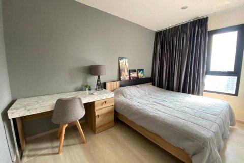 Condo in Huai Khwang, Bangkok, Thailand, 2 bedrooms  № 147076 - photo 5