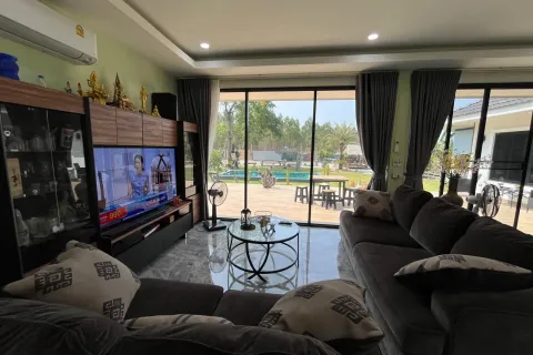 House in Prachinburi, Thailand 3 bedrooms № 154305 - photo 8