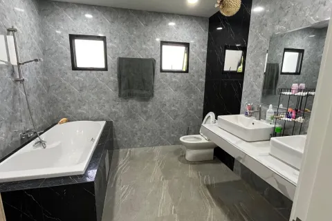 House in Prachinburi, Thailand 3 bedrooms № 154305 - photo 14