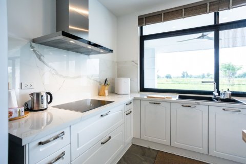 Вилла в Чиангмае, Таиланд с 5 спальнями  № 154307 - фото 21