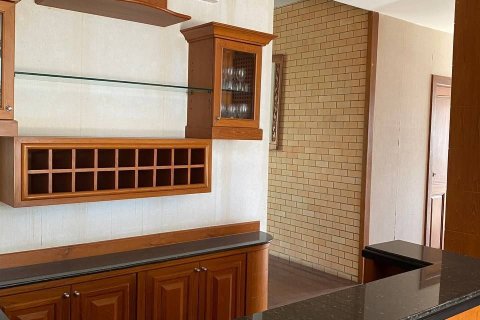House in Pattaya, Thailand 5 bedrooms № 154308 - photo 24
