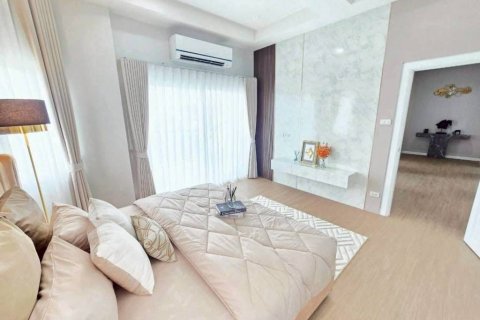 Villa à Pattaya, Thaïlande 4 chambres № 134548 - photo 10