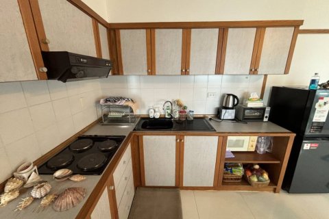 Condo in Hua Hin, Thailand, 2 bedrooms  № 134545 - photo 4