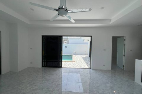 Villa in Ko Samui, Thailand 2 bedrooms № 134544 - photo 4