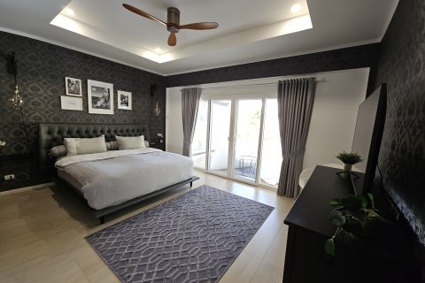 Villa in Hua Hin, Thailand 4 bedrooms № 158183 - photo 21