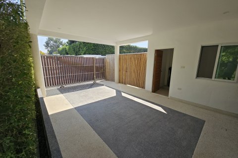 Villa in Hua Hin, Thailand 4 bedrooms № 158183 - photo 11