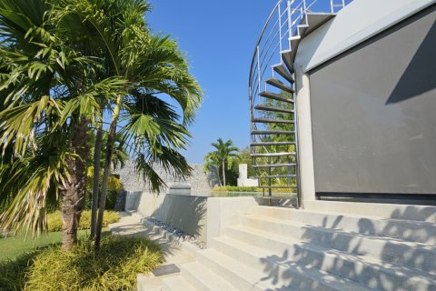 Villa in Hua Hin, Thailand 4 bedrooms № 158183 - photo 14