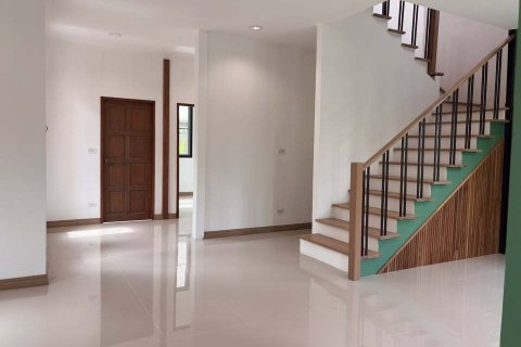 Дом в Тави Ваттане, Бангкок, Таиланд с 3 спальнями  № 158181 - фото 6