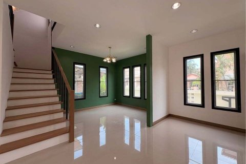 Дом в Тави Ваттане, Бангкок, Таиланд с 3 спальнями  № 158181 - фото 2