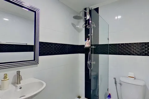 Townhouse in Pattaya, Thailand 4 bedrooms № 158186 - photo 15