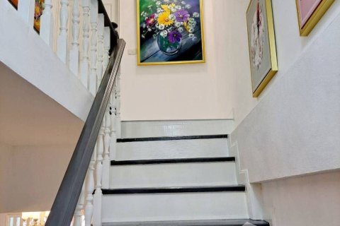 Townhouse in Pattaya, Thailand 4 bedrooms № 158186 - photo 16