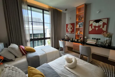 Дом в Суан Луанге, Бангкок, Таиланд с 6 спальнями  № 158180