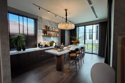 Дом в Суан Луанге, Бангкок, Таиланд с 6 спальнями  № 158180 - фото 15