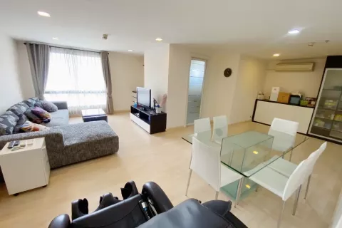 Кондоминиум с 2 спальнями в Ваттхане, Бангкок, Таиланд № 137055 - фото 3