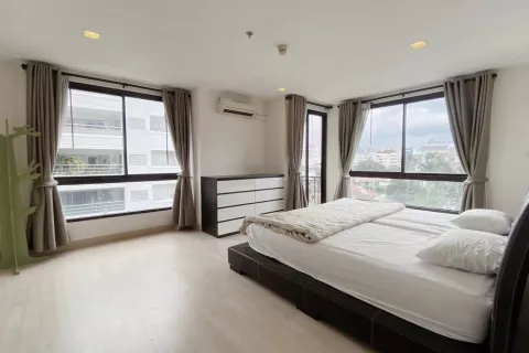 Кондоминиум с 2 спальнями в Ваттхане, Бангкок, Таиланд № 137055 - фото 6